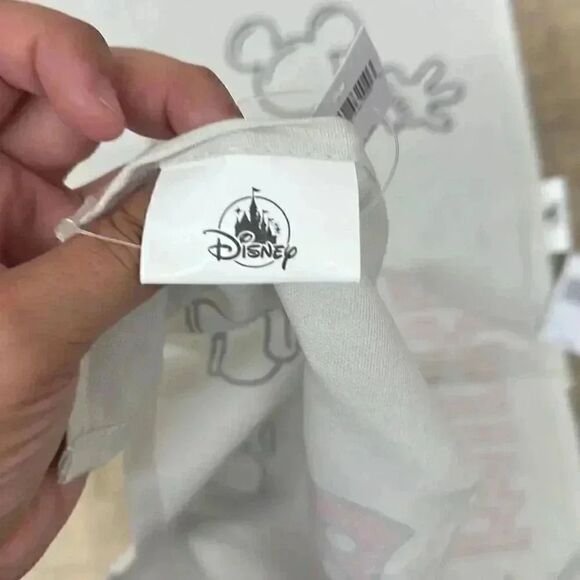 NWT Disney Parks The Original Mickey Mouse Cotton Kitchen Dish Tea Towels-  Set - Picture 7 of 7